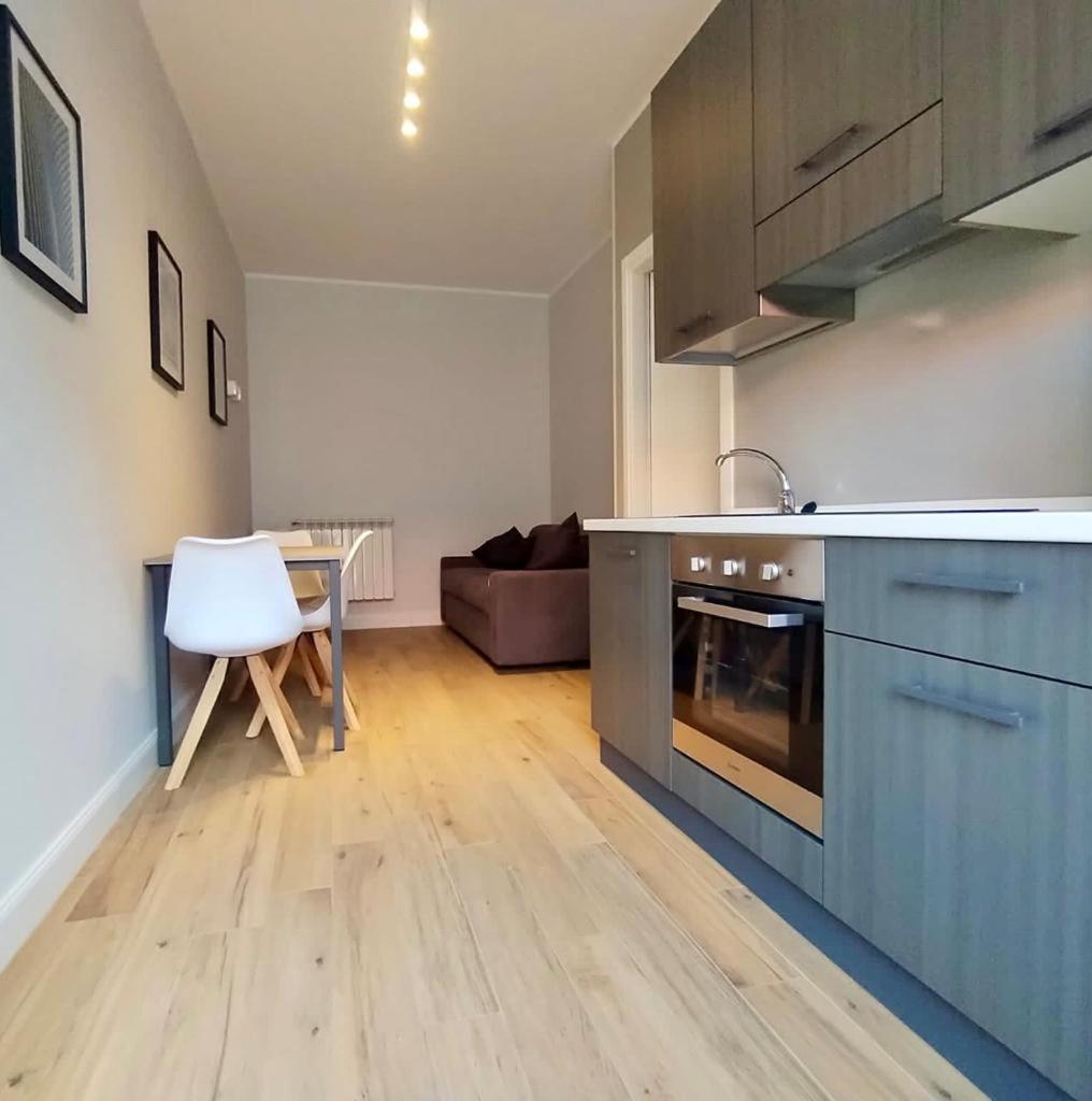 Hh Hermoso Housing Asti Eksteriør bilde
