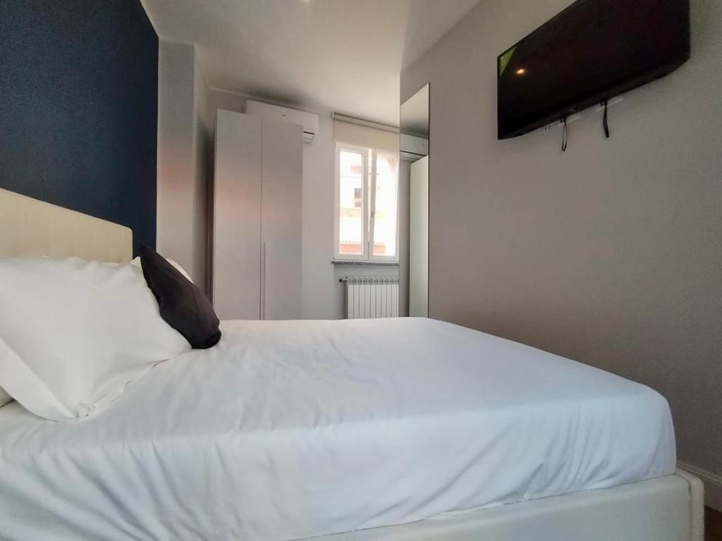 Hh Hermoso Housing Asti Eksteriør bilde