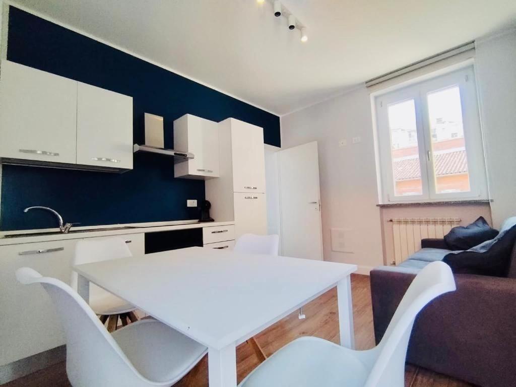 Hh Hermoso Housing Asti Eksteriør bilde