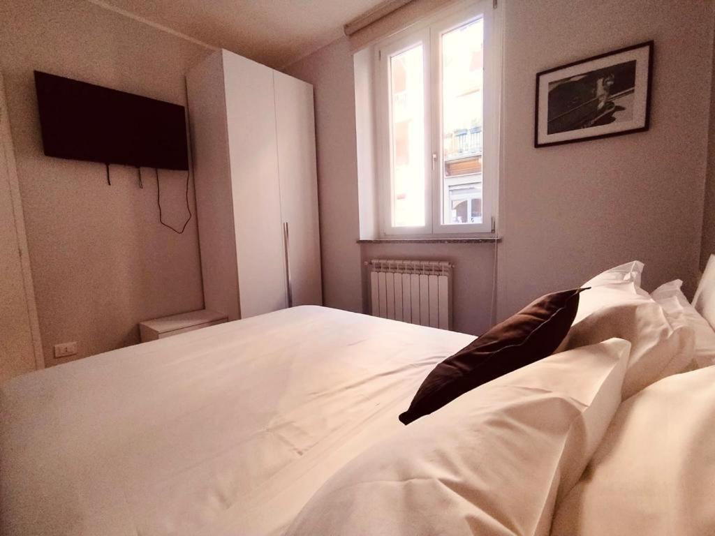Hh Hermoso Housing Asti Eksteriør bilde